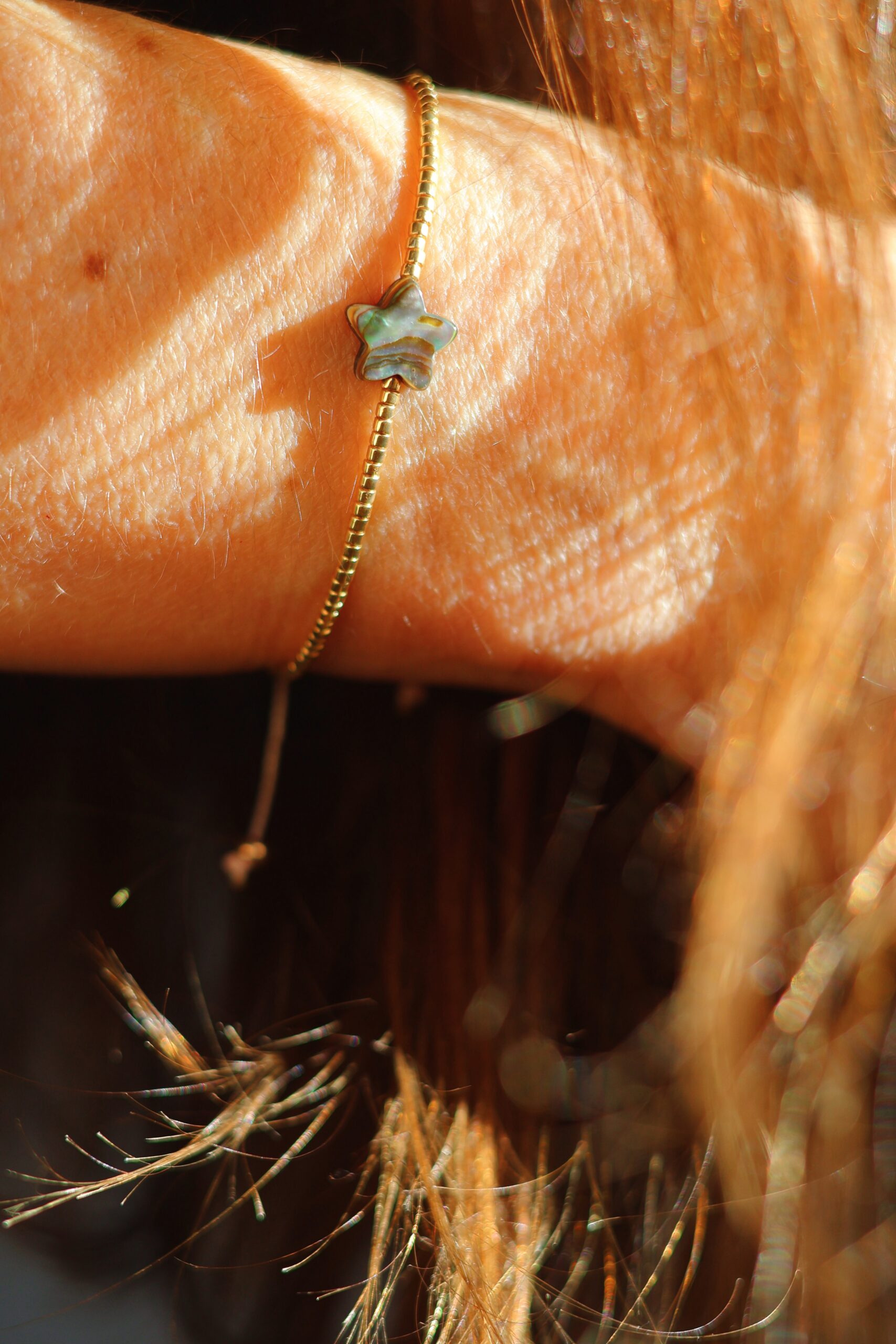 Bijou de poignet l'or-meau – Image 2